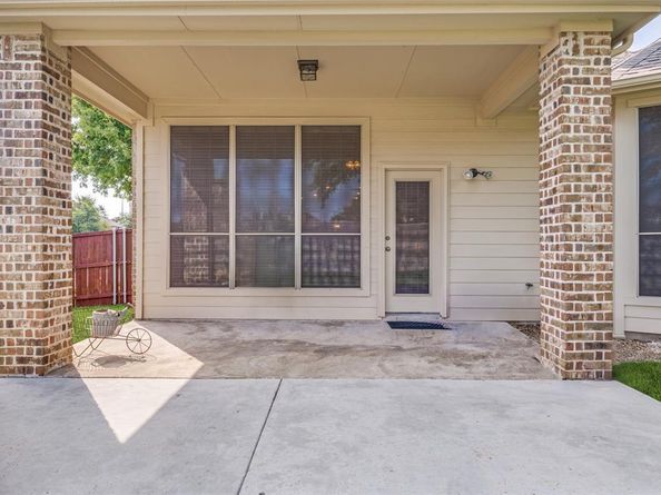 701  Buck Drive , Fate Texas 75087
