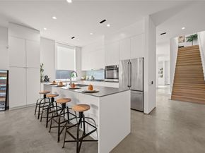 2304  Annex Avenue , Dallas Texas 75204