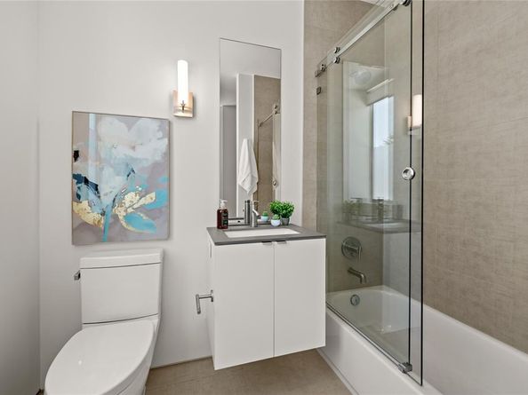 2304  Annex Avenue , Dallas Texas 75204