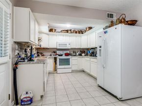8927  Groveland Drive , Dallas Texas 75218
