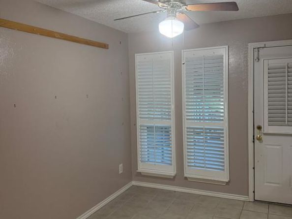 8927  Groveland Drive , Dallas Texas 75218