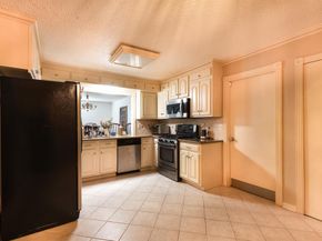 1315  Aldenwood Drive , Dallas Texas 75232
