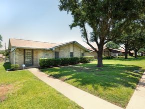 1315  Aldenwood Drive , Dallas Texas 75232