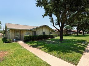 1315  Aldenwood Drive , Dallas Texas 75232