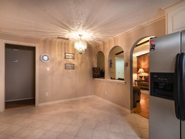 1315  Aldenwood Drive , Dallas Texas 75232