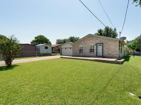 1315  Aldenwood Drive , Dallas Texas 75232