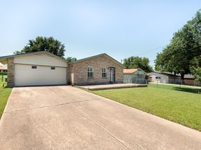 1315  Aldenwood Drive , Dallas Texas 75232