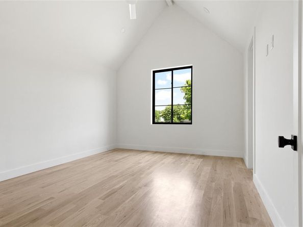 10248  Sherbrook Lane , Dallas Texas 75229