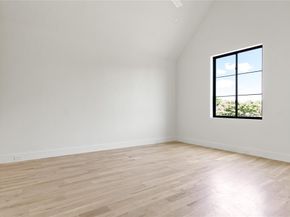 10248  Sherbrook Lane , Dallas Texas 75229