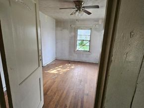 2703  Marjorie Avenue , Dallas Texas 75216