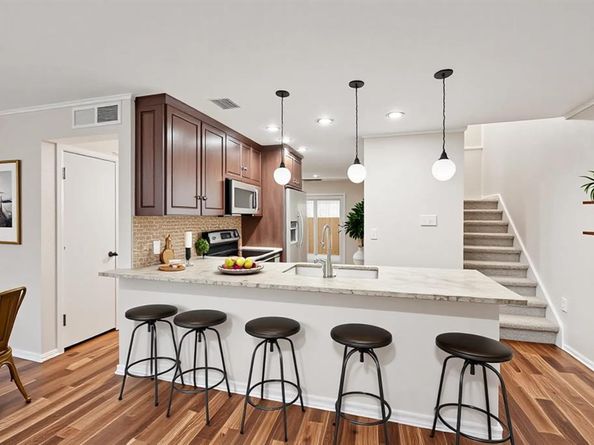 15912  Coolwood Drive  1045, Dallas Texas 75248