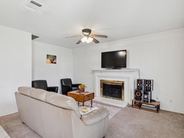 2528  Creekwood Lane , Fort Worth Texas 76123