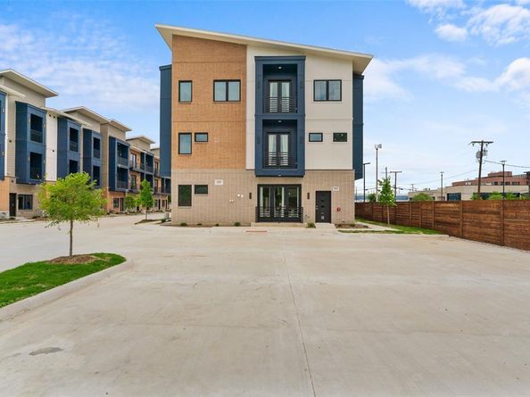 111  Merritt Street , Fort Worth Texas 76114