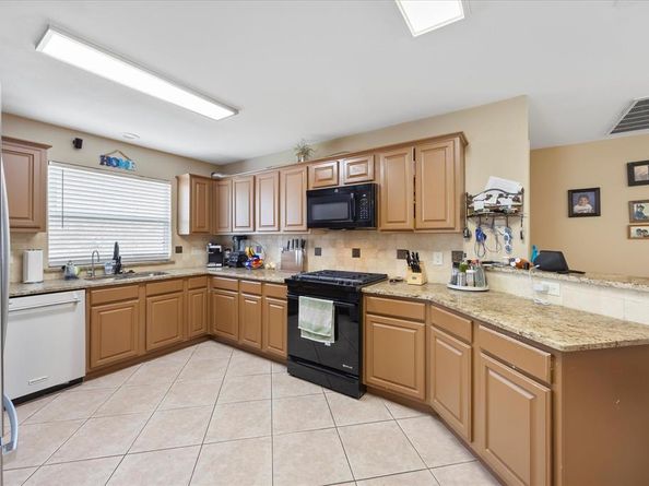 1230  Donegal Lane , Garland Texas 75044