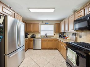 1230  Donegal Lane , Garland Texas 75044