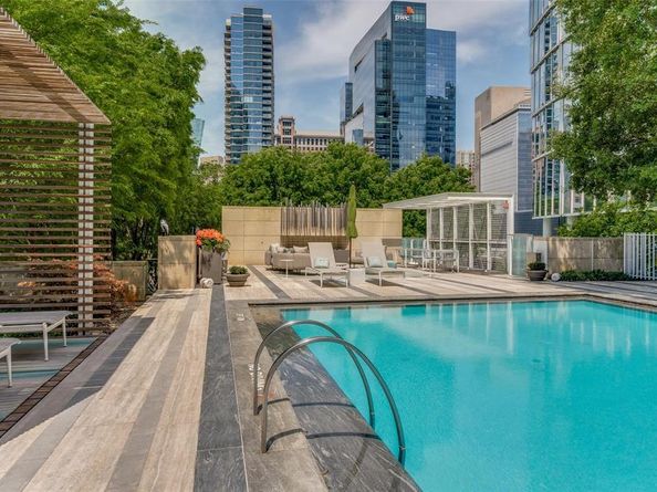 1918  Olive Street  1603, Dallas Texas 75201
