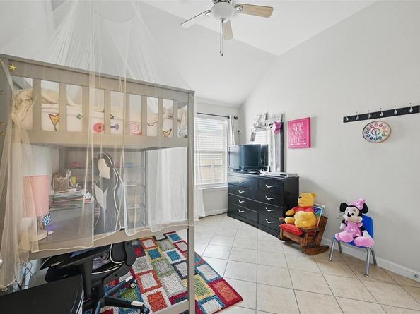 1616  Nightingale Drive , Aubrey Texas 76227