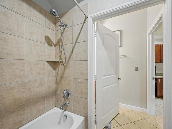 1616  Nightingale Drive , Aubrey Texas 76227