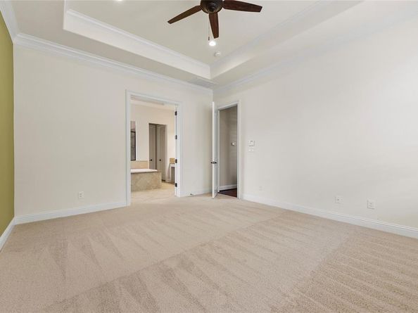 10933  Falling Leaf Trail , Flower Mound Texas 76226