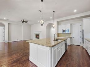 10933  Falling Leaf Trail , Flower Mound Texas 76226