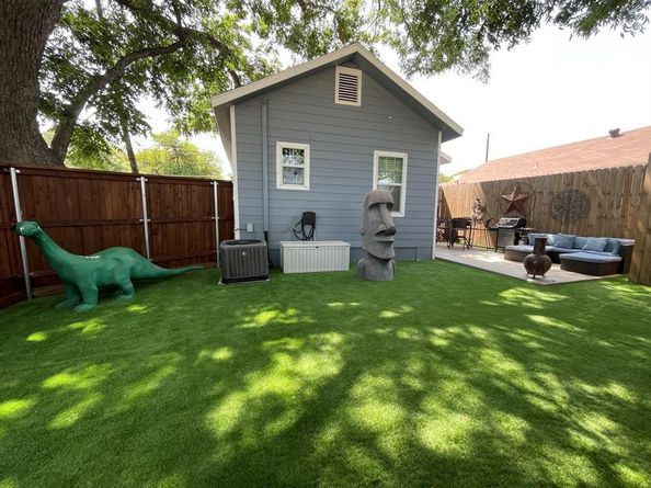 702 N Tennessee Street , McKinney Texas 75069