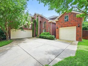 1190  Bonham Parkway , Lantana Texas 76226