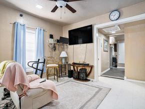 1224 E Hattie Street , Fort Worth Texas 76104