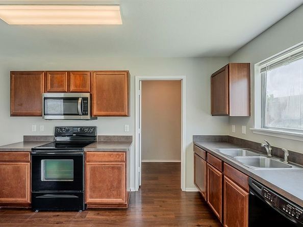 712  Deauville Drive , Fort Worth Texas 76108