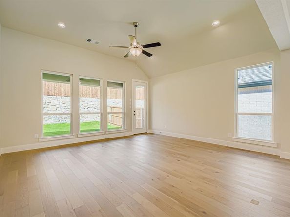 4123  Windy Point Road , Oak Point Texas 75068