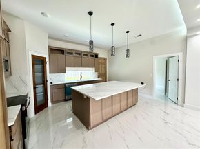 2815  Pall Mall Avenue , Dallas Texas 75241