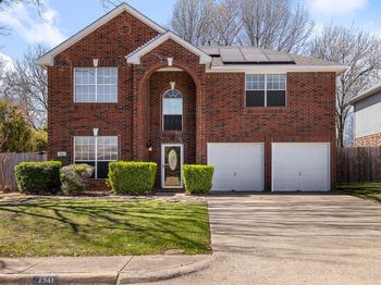 1941  Random Oaks Drive 