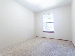 1713  Creek Valley Road , Mesquite Texas 75181