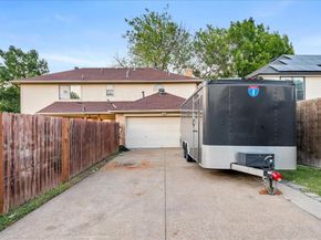 1713  Creek Valley Road , Mesquite Texas 75181