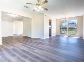 1713  Creek Valley Road , Mesquite Texas 75181