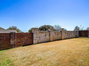 6829  Canyon Rock  , Benbrook Texas 76126