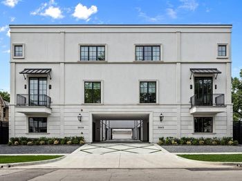 3939  Hawthorne  