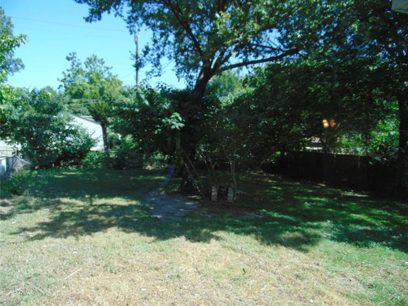 2725  Custer Drive , Dallas Texas 75216