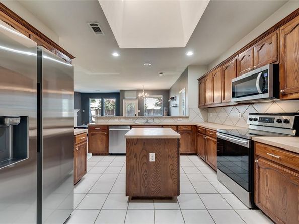 6305  Melanie Drive , Fort Worth Texas 76131