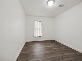 416 W 3rd Street , Justin Texas 76247