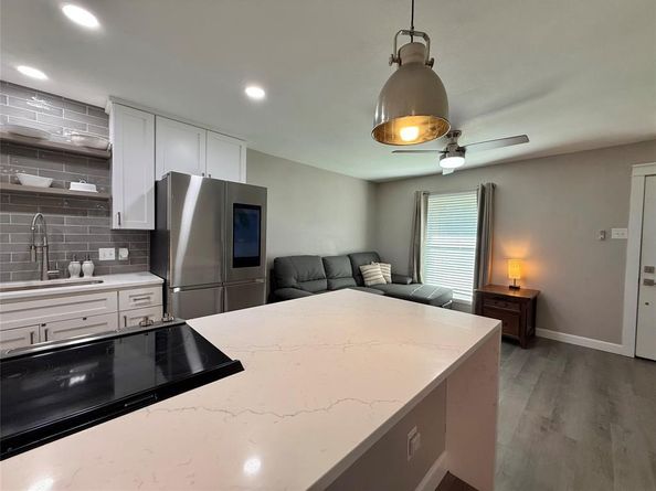 311  Ocean Drive , Richardson Texas 75081