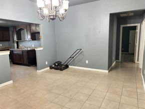 2901  Chestnut Avenue , Fort Worth Texas 76106