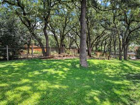 1717  Weiler Boulevard , Fort Worth Texas 76112
