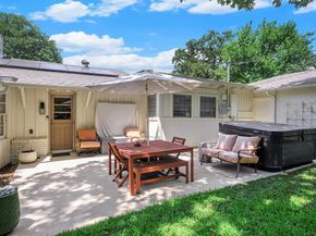 1717  Weiler Boulevard , Fort Worth Texas 76112