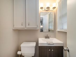 1717  Weiler Boulevard , Fort Worth Texas 76112