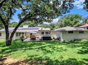 1717  Weiler Boulevard , Fort Worth Texas 76112