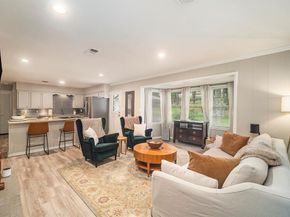 1717  Weiler Boulevard , Fort Worth Texas 76112