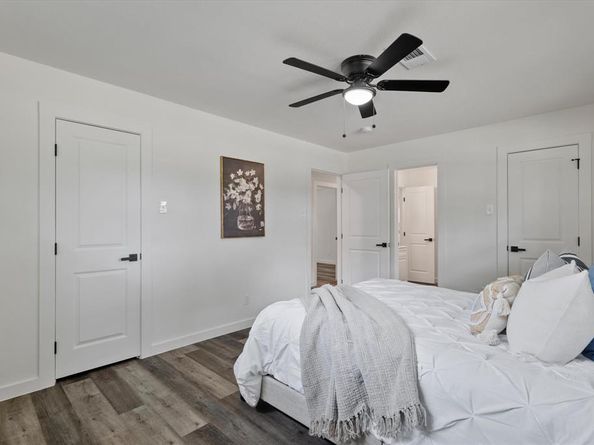 5835  Sunnywood Drive , Dallas Texas 75228