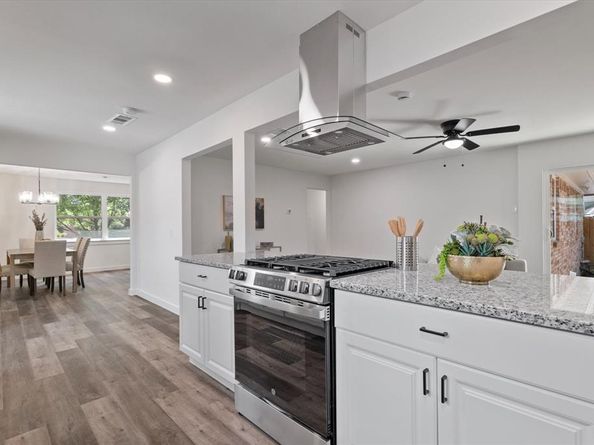 5835  Sunnywood Drive , Dallas Texas 75228