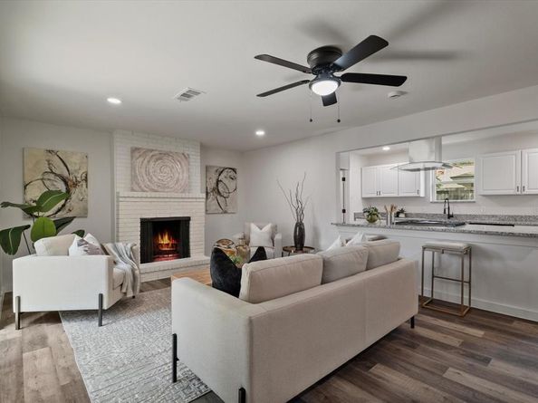 5835  Sunnywood Drive , Dallas Texas 75228