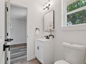 5835  Sunnywood Drive , Dallas Texas 75228